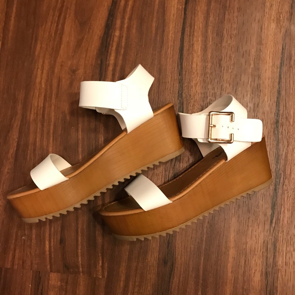 White wedges